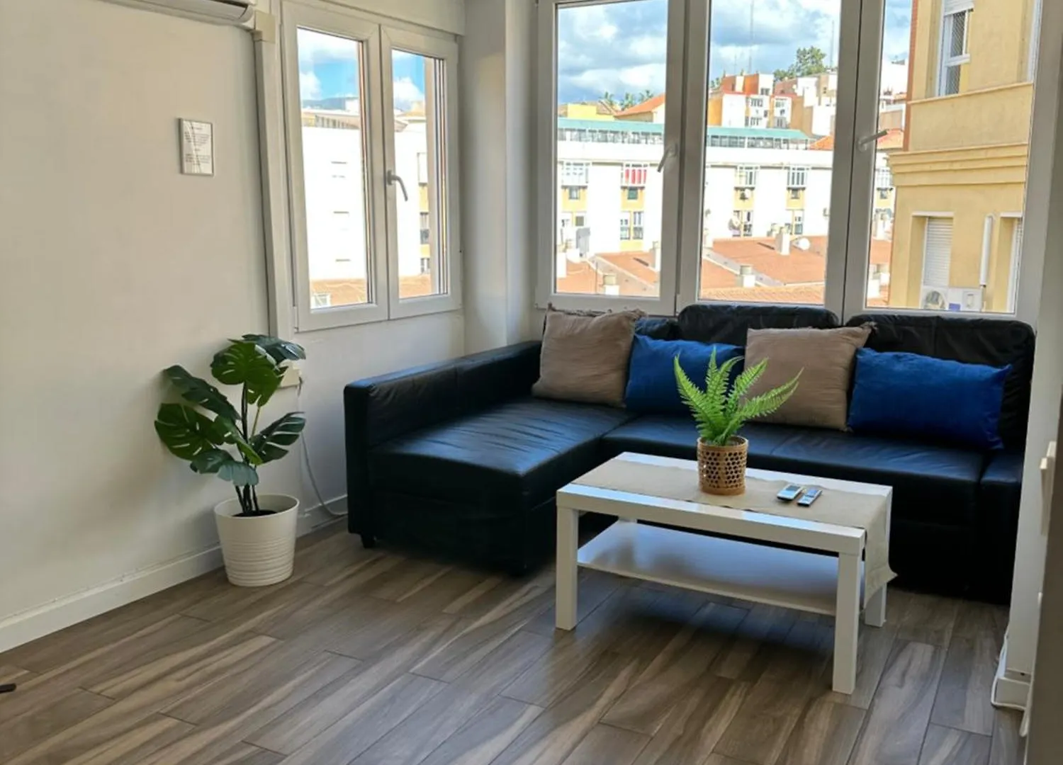 Alderete Deluxe - 3 Dormitorios Malaga Apartment